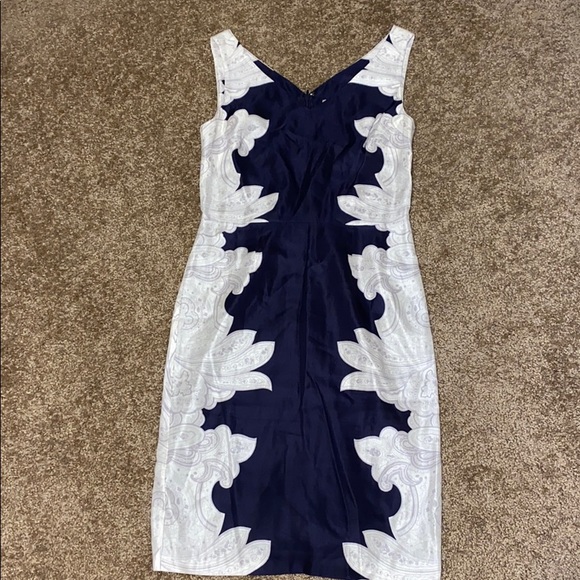 Banana Republic Dresses & Skirts - Banana Republic Shift Dress